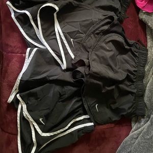 bundle (5 pairs) nike shorts